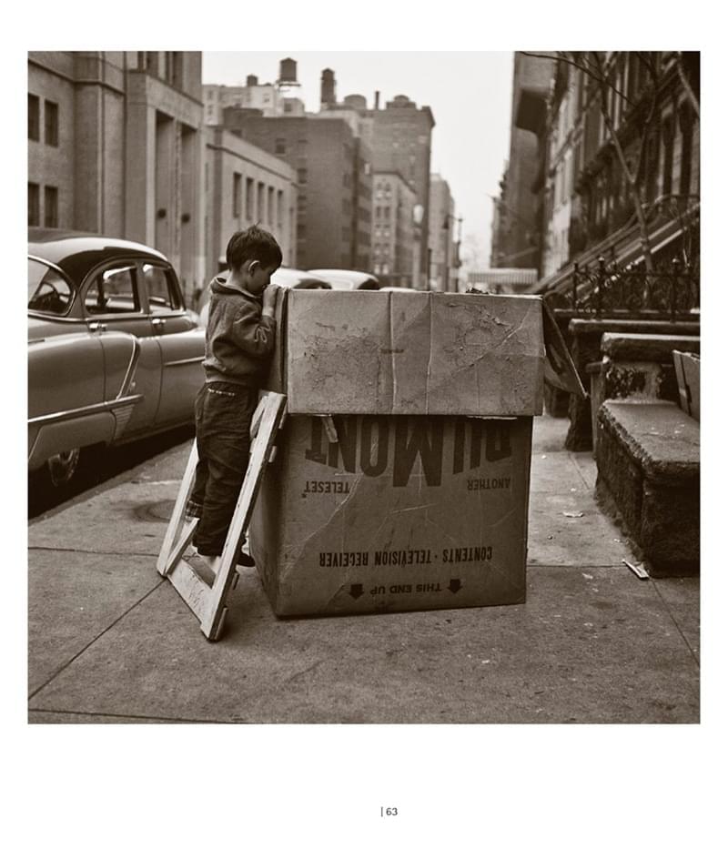 《Vivian Maier Street Photographer》薇薇安·迈我 街拍拍照散 pdf5590,