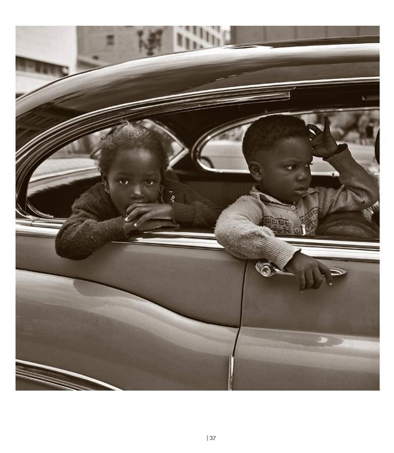 《Vivian Maier Street Photographer》薇薇安·迈我 街拍拍照散 pdf4676,