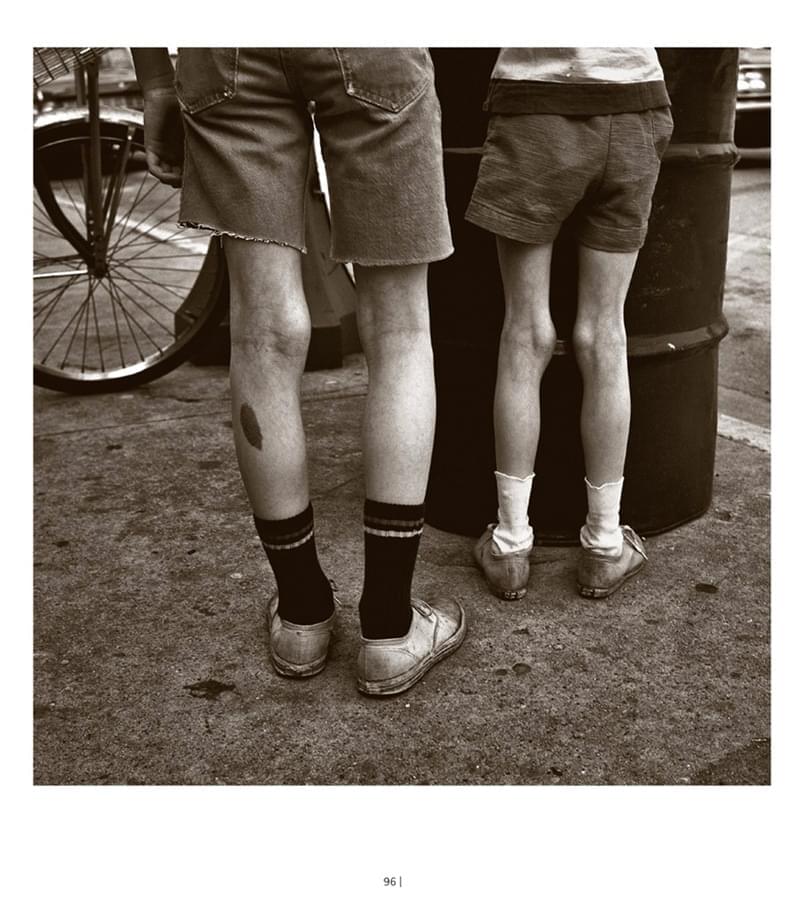 《Vivian Maier Street Photographer》薇薇安·迈我 街拍拍照散 pdf6400,